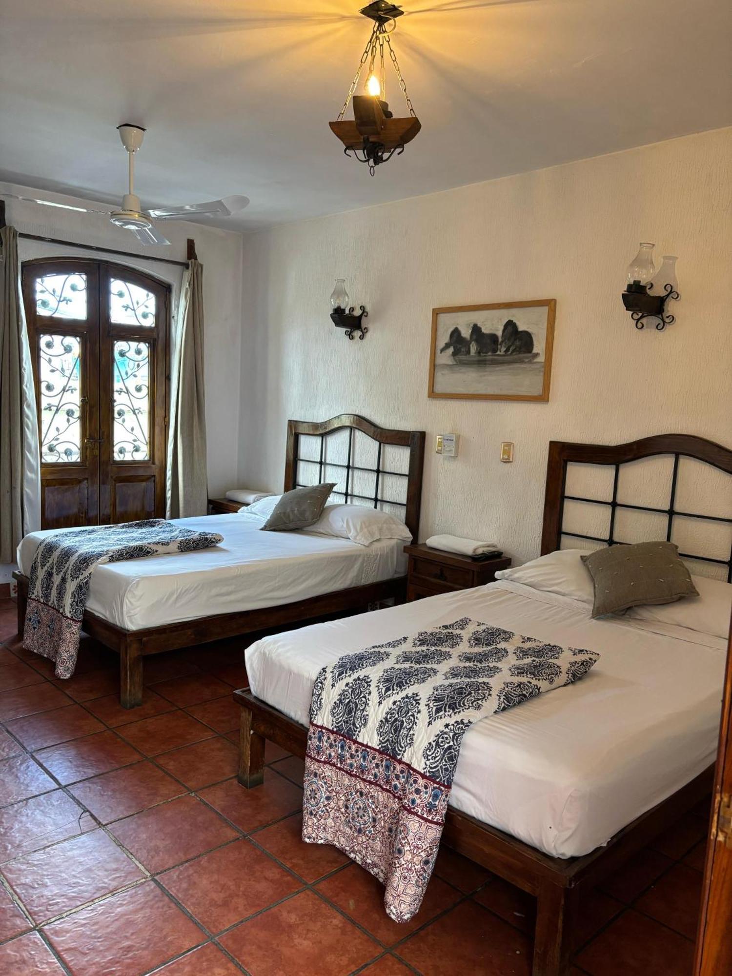 Real Santo Domingo Hotel *